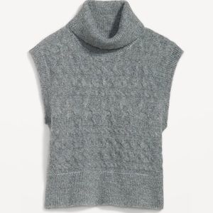 Old Navy Gray Sleeveless Turtle Neck Sweater